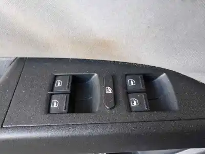 Tweedehands auto-onderdeel linker voorruit schakelaar voor seat leon (1p1) 1.9 tdi oem iam-referenties 