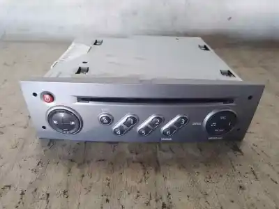 Second-hand car spare part AUDIO SYSTEM / RADIO CD for RENAULT SCENIC II (JM)  OEM IAM references 8200562686T  