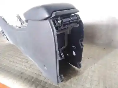 Second-hand car spare part center armrest for nissan pulsar fastback (c13) 1.5 dci oem iam references   