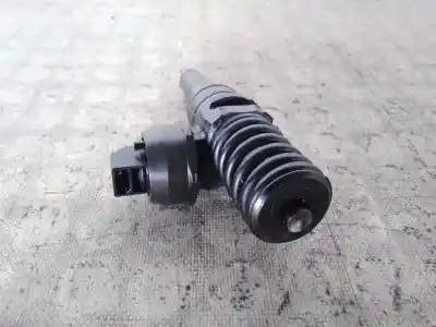 Автозапчастина б/у инжектор для audi a3 (8p1) 2.0 tdi 16v посилання на oem iam 038130073ac  