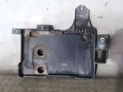 Автозапчастина б/у середній для smart forfour m134911 посилання на oem iam a4546200015