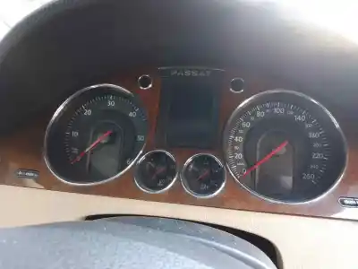 Автозапчасти б/у приборная доска за volkswagen passat b6 variant (3c5) 2.0 tdi 16v ссылки oem iam 