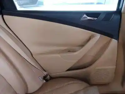 Автозапчасти б/у обивка задней левой двери за volkswagen passat b6 variant (3c5) 2.0 tdi 16v ссылки oem iam 