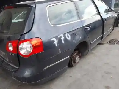 Автозапчасти б/у задний мост за volkswagen passat b6 variant (3c5) 2.0 tdi 16v ссылки oem iam 