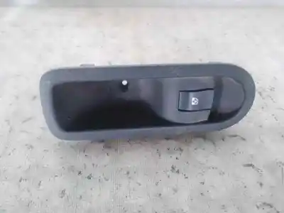 Автозапчастина б/у  для RENAULT MEGANE II SEDÁN (LM0/1_)  Посилання на OEM IAM 156015540  