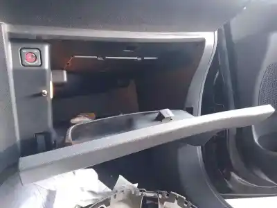 Автозапчасти б/у бардачок за citroen c3 8hzdv4td ссылки oem iam   