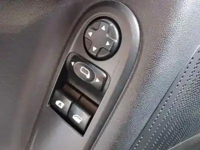 Peça sobressalente para automóvel em segunda mão Botão / Interruptor Elevador Vidro Dianteiro Esquerdo por CITROEN C3 8HZDV4TD Referências OEM IAM   