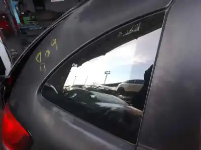 Second-hand car spare part right rear triangle quarter glass for citroen c3 8hzdv4td oem iam references 