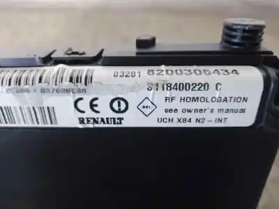 İkinci el araba yedek parçası röle/sigorta kutusu için renault megane ii berlina 5p k9k722 oem iam referansları 8200306434  