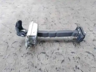 Автозапчастина б/у фільм дверей для toyota auris (e18) 8nr посилання на oem iam   