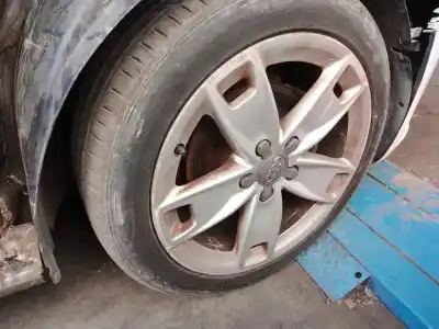 Автозапчастина б/у передній правий нижний рычаг підвіски для audi a3 (8p1) 1.9 tdi посилання на oem iam 