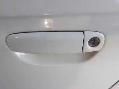 Автозапчастина б/у ліва передня зовнішня ручка для audi a3 (8p1) 1.9 tdi посилання на oem iam 