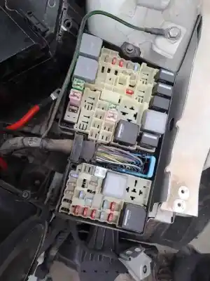 Second-hand car spare part FUSE BOX UNIT for VOLVO V40 CROSS COUNTRY  OEM IAM references   
