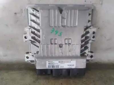 Gebrauchtes Autoersatzteil ECU-MOTORSTEUERGERÄT UCE Motorsteuergerät zum VOLVO V40 CROSS COUNTRY  OEM-IAM-Referenzen 31355712  
