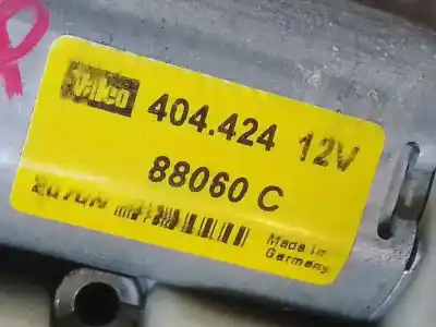 Автозапчастина б/у електричний двиг на дах для audi a3 (8l1) 1.8 t посилання на oem iam 4b0959591a  