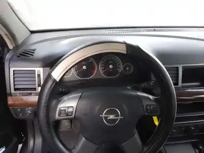 Автозапчасти б/у панель приборов за OPEL VECTRA C (Z02) 1.9 CDTI (F69) ссылки OEM IAM   