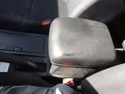 Gebrauchtes Autoersatzteil Mittelkonsole zum SUZUKI GRAND VITARA JB (JT)  OEM-IAM-Referenzen   