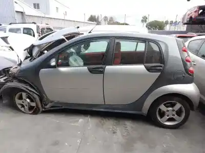 Peça sobressalente para automóvel em segunda mão Caixa De Fusíveis E Relés por SMART FORFOUR 135930 Referências OEM IAM   