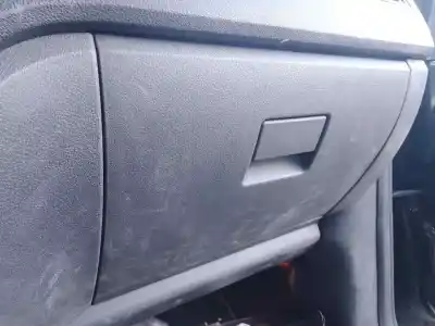 Автозапчастина б/у бардачок для FORD C-MAX (CB3) G8DB Посилання на OEM IAM   