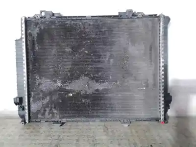 Pièce détachée automobile d'occasion RADIATEUR D'EAU pour MERCEDES-BENZ CLASE E (W210)  Références OEM IAM 2105003303  