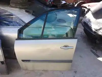 Автозапчасти б/у левая передняя дверь за renault scénic ii (jm0/1_) 1.6 (jm0c, jm0j, jm1b) ссылки oem iam   