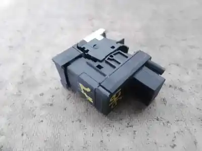 Recambio de automóvil de segunda mano de freno de mano electrico para volkswagen golf sportsvan vii (am1) (12.2013) crl referencias oem iam 517927225  