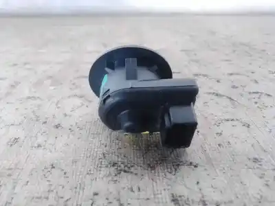 Pezzo di ricambio per auto di seconda mano controllo specchio per dacia dokker * riferimenti oem iam 255704649r   Pezzo di ricambio per auto di seconda mano controllo specchio per dacia dokker * riferimenti oem iam 255704649r