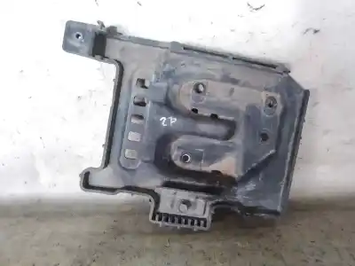 Автозапчасти б/у средний за KIA CEED (ED) G4FA ссылки OEM IAM   