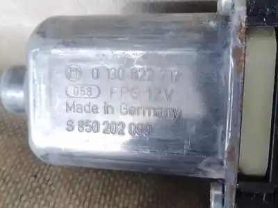 Recambio de automóvil de segunda mano de motor elevalunas delantero derecho para volkswagen golf sportsvan vii (am1) (12.2013) crl referencias oem iam 5q0959801b  