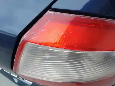 Автозапчастина б/у правий ліхтар для audi a4 b6 (8e2) 1.9 tdi посилання на oem iam   