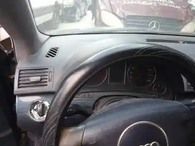 Автозапчастина б/у панель приладів для AUDI A4 B6 (8E2) 1.9 TDI Посилання на OEM IAM   