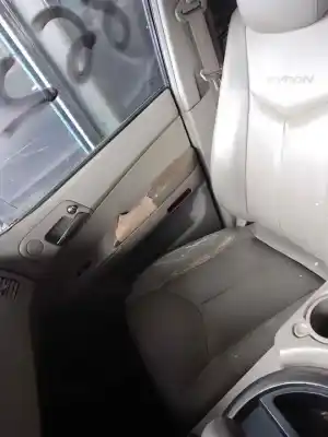 Автозапчастина б/у ПЕРЕДНЕ ПРАВЕ СИДІЛО для SSANGYONG KYRON  Посилання на OEM IAM   