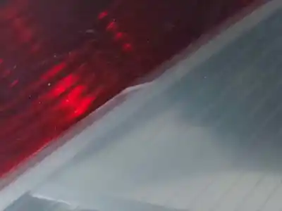 Peça sobressalente para automóvel em segunda mão farolim traseiro direito por renault megane ii sedán (lm0/1_) 1.5 dci (lm0f, lm0t, lm2b) referências oem iam 8200073237  