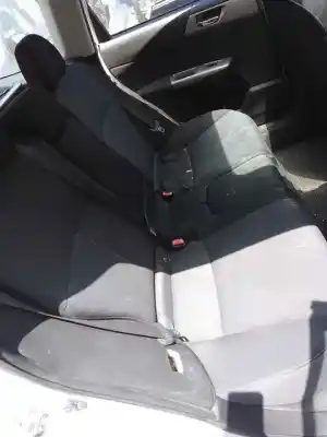 Pezzo di ricambio per auto di seconda mano Sedili Posteriori per SUBARU FORESTER (S12/SH) EE20Z Riferimenti OEM IAM   