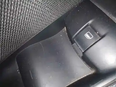 Автозапчасти б/у выключатель переднего правого окна за AUDI A3 (8P1) 1.4 TFSI ссылки OEM IAM   