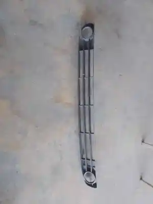 İkinci el araba yedek parçası ÖN TAMPON IZGARASI için RENAULT SCENIC II (JM) K4M761 OEM IAM referansları 8200140331  