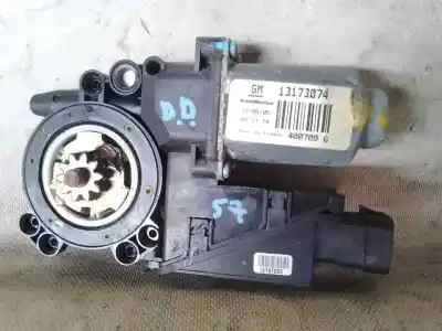 Tweedehands auto-onderdeel Raammotor Rechts Voor voor OPEL CORSA C [Z12XEP OEM IAM-referenties 13173074  