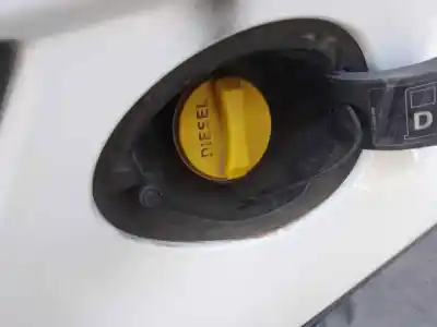 Pezzo di ricambio per auto di seconda mano Tappo Del Serbatoio per LAND ROVER RANGE ROVER EVOQUE 224DT Riferimenti OEM IAM   