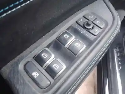 Автозапчастина б/у ПЕРЕДНІ ВІКНИЙ ВМИКАЧ для LYNK & CO 01 B2APHEVJLH3G15TB Посилання на OEM IAM   