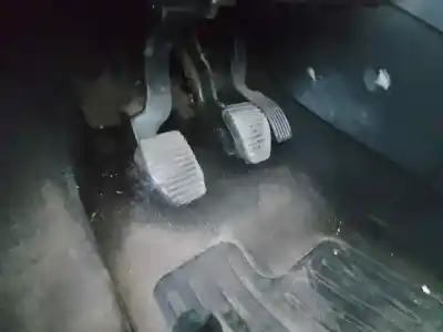 Pièce détachée automobile d'occasion PÉDALE D'EMBRAYAGE pour CITROEN C3 II (SC_) 1.0 VTI 68 Références OEM IAM   