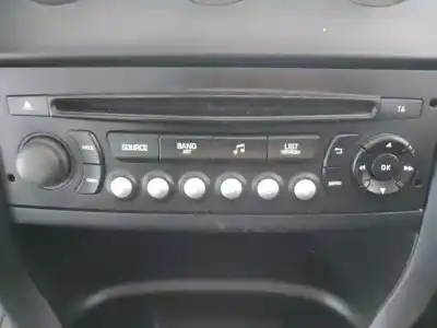Peça sobressalente para automóvel em segunda mão sistema de áudio / rádio cd por citroen c3 ii (sc_) 1.0 vti 68 referências oem iam 