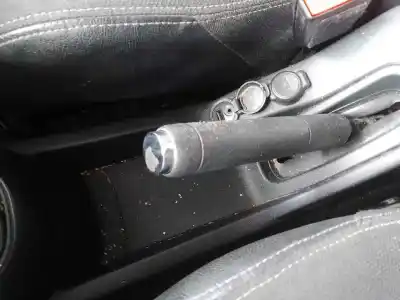 Piesă de schimb auto la mâna a doua MANETA FRANA DE MANA pentru CITROEN C3 II (SC_) 1.0 VTI 68 Referințe OEM IAM   