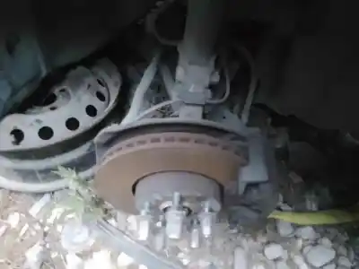 İkinci el araba yedek parçası ÖN SAG SANZIMAN için TOYOTA AVENSIS BERLINA (T22) 4A-FE OEM IAM referansları   