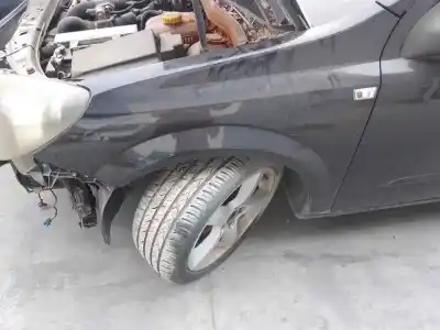 Автозапчасти б/у ЛЕВОЕ ПЕРЕДНЕЕ КРЫЛО за OPEL ASTRA H SEDÁN (A04) 1.7 CDTI (L69) ссылки OEM IAM   