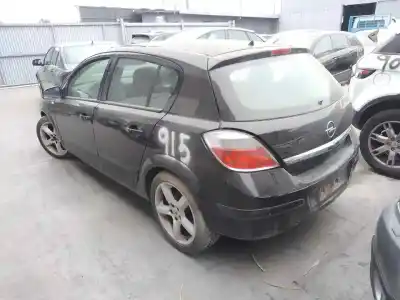 Автозапчастина б/у задня вісь для opel astra h sedán (a04) 1.7 cdti (l69) посилання на oem iam 