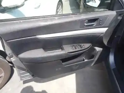 Tweedehands auto-onderdeel BEKLEDING LINKER VOORDEUR voor SUBARU LEGACY BERLINA (B14) EE20 OEM IAM-referenties   