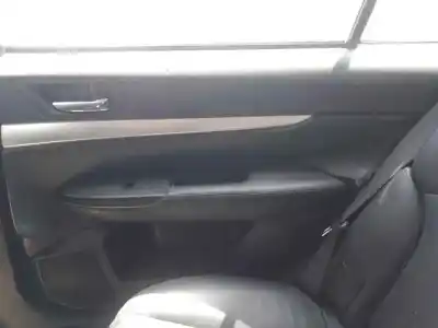 Tweedehands auto-onderdeel DEURBEKLEDING RECHTS ACHTER voor SUBARU LEGACY BERLINA (B14) EE20 OEM IAM-referenties   