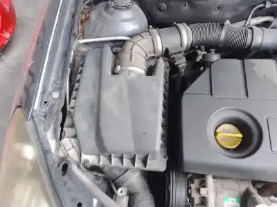 Автозапчасти б/у ВОЗДУШНЫЙ ФИЛЬТР за OPEL ASTRA H SEDÁN (A04) 1.7 CDTI (L69) ссылки OEM IAM   