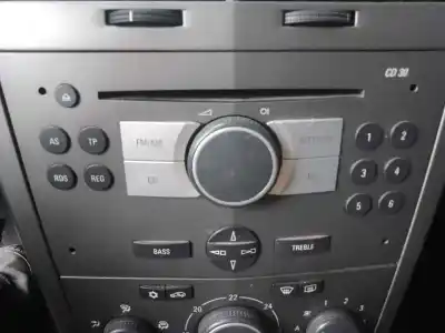 Автозапчастина б/у аудіо система / радіо cd для opel astra h sedán (a04) 1.7 cdti (l69) посилання на oem iam 