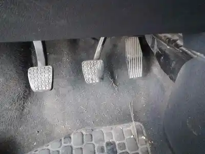 Автозапчасти б/у ПЕДАЛЬ СЦЕПЛЕНИЯ за OPEL ASTRA H SEDÁN (A04) 1.7 CDTI (L69) ссылки OEM IAM   